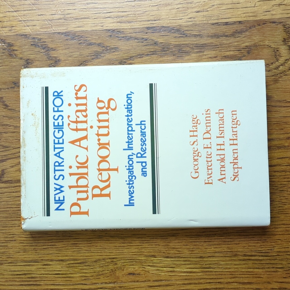 New Strategies For Public Affairs Reporting Hardcover Book Nonfiction Textbook - Picture 1 of 17
